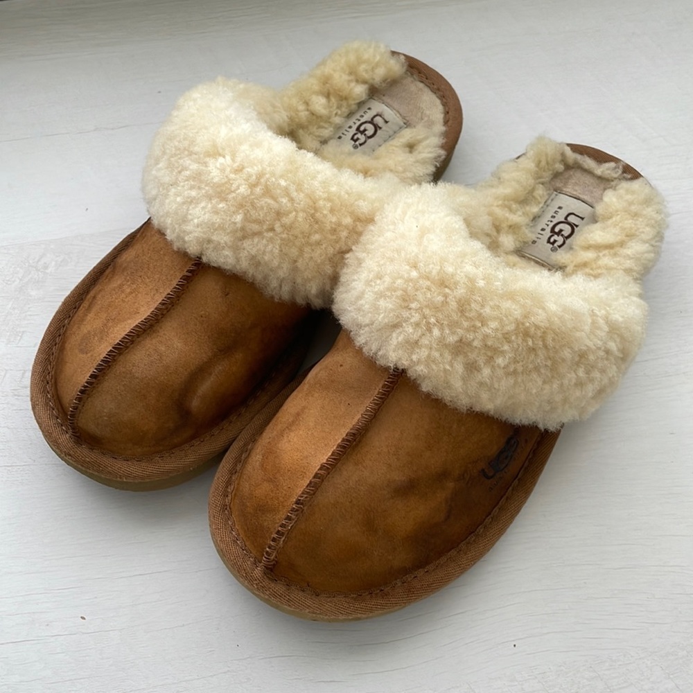 UGG Cozy II Scuff Slipper IN CHESTNUT womens slip on sippers fur lined size 7 US
